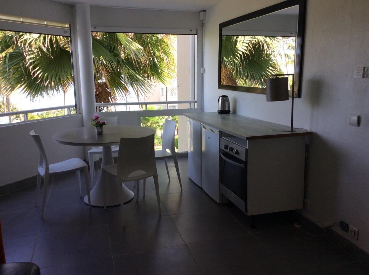Résidence Appartement La Vieille Tour Le Gosier  Esterno foto